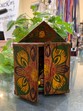 Nativity, Regal Retablo