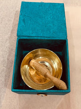 Singing Bowl with Hamsa Gift Box